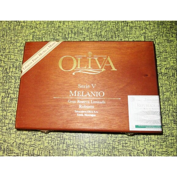 Vintage Oliva Wood Cigar Box stash box wooden jewelry box trinket box - Picture 3 of 12